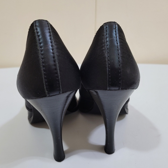 Michael kors tip-toe heels sz 5M - Picture 7 of 9